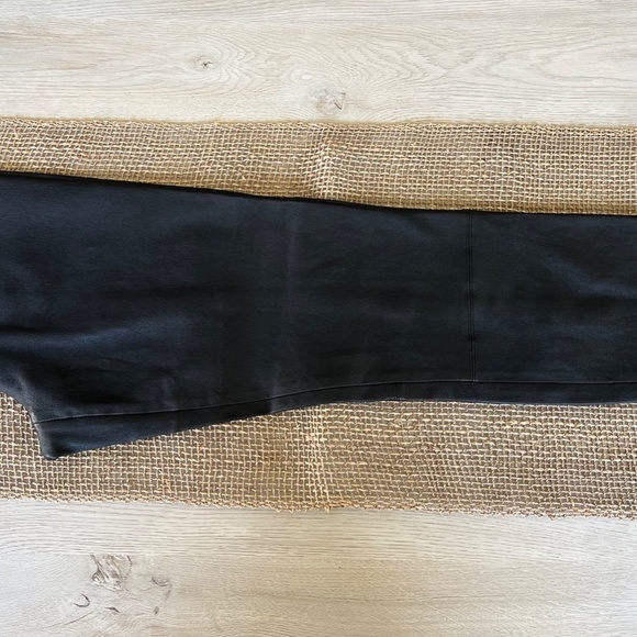 Vince Stretch Leather Leggings | Real Leather | Size M | Quiet Luxury - Picture 5 of 13